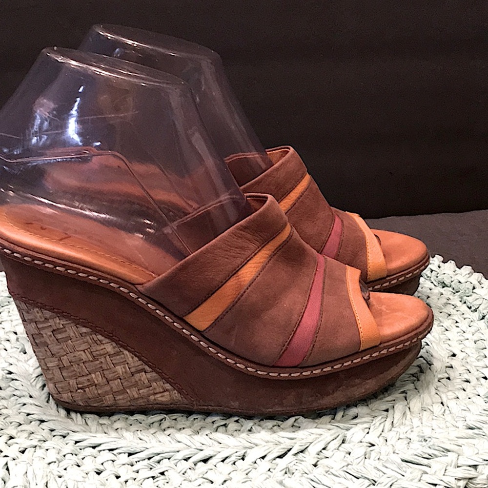 Naya brown peep toe wedge slip on sandals